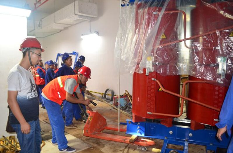 節(jié)能干式變壓器